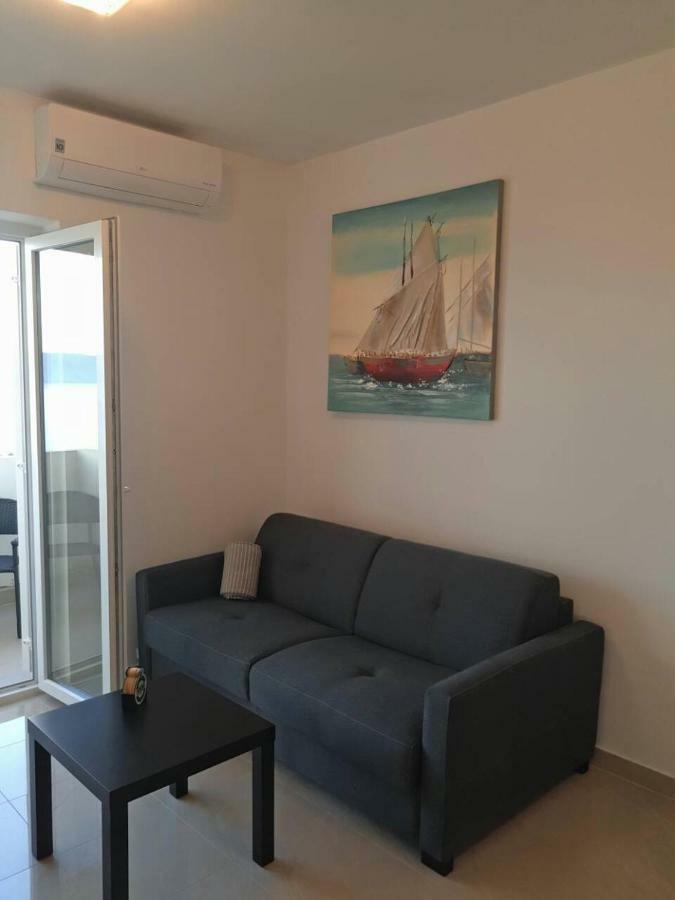 Studio Apartment Novi Vinodolski Dış mekan fotoğraf